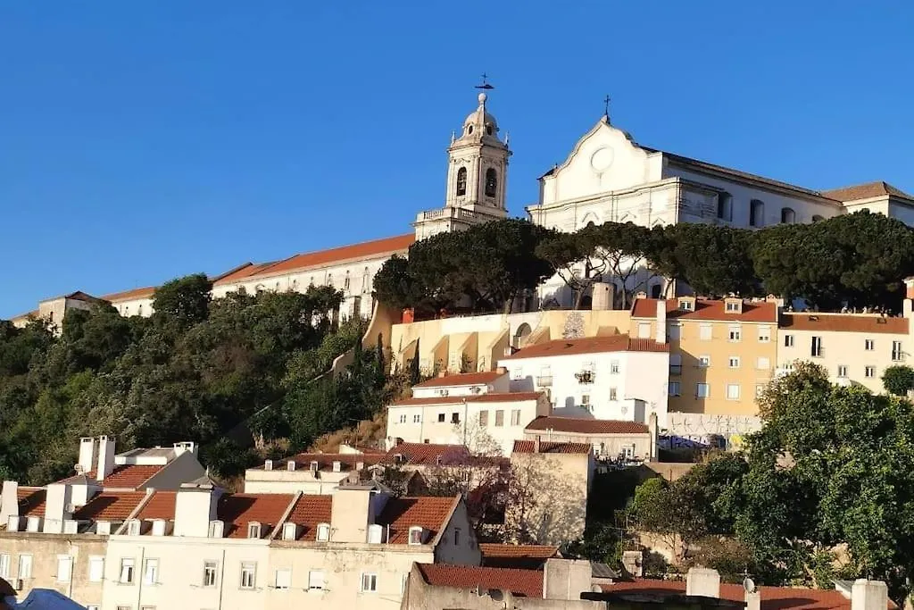 Mouraria Lisbon Soul Apartments T3 - 6Pax contacts